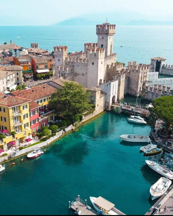 Home La Rosa Del Garda Peschiera del Garda Extérieur photo